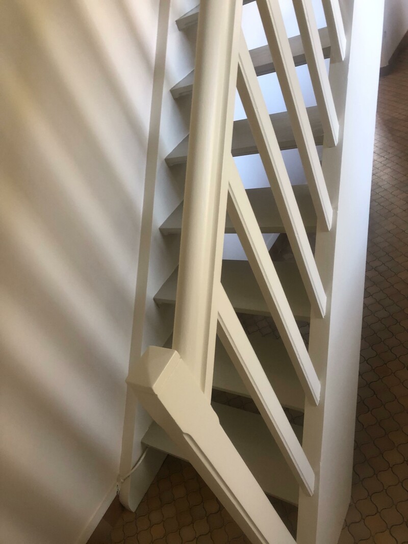 peinture escalier andernos
